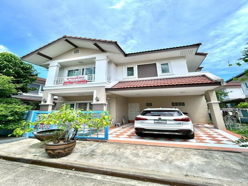 ขายบ้านเดี่ยว 2 ชั้น หมู่บ้านไพรเวท เลคการ์เด้นท์ ขนาด 54.4 ตรว. ซอยพระยาสุเรนทร์ 39
