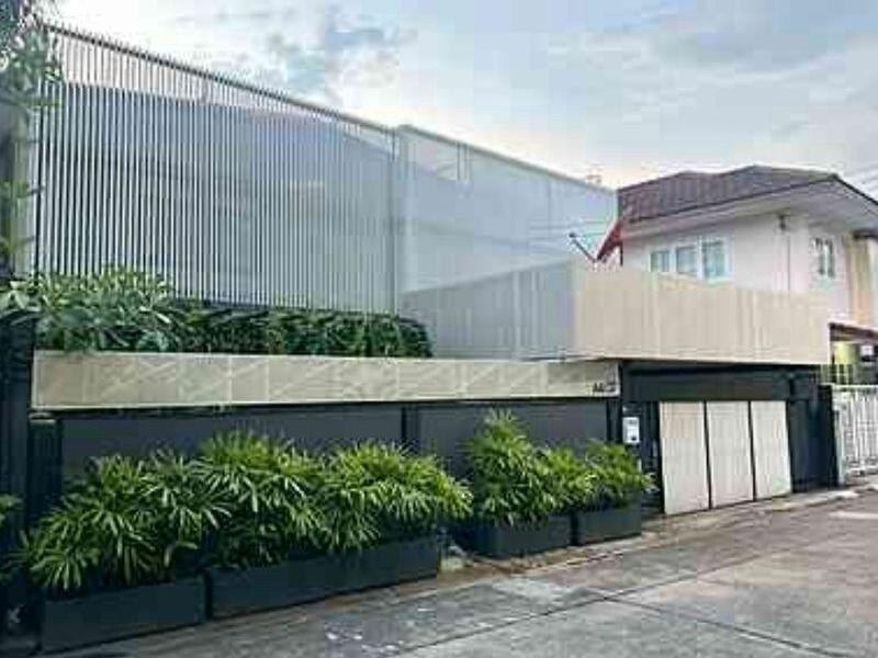HR 10037 ให้เช่าบ้านเดี่ยว 4ห้องนอน  ลาดพร้าว ใกล้สถานีลาดพร้าว 83