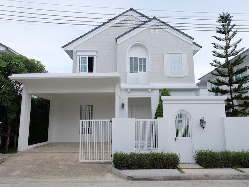 BH3992 ให้เช่าบ้านเดี่ยว หมู่บ้านชัยพฤกษ์ บางนา กม.15 ใกล้สนามบินสุวรรณภูมิ เฟอร์นิเจอร์ครบ พร้อมเข้าอยู่