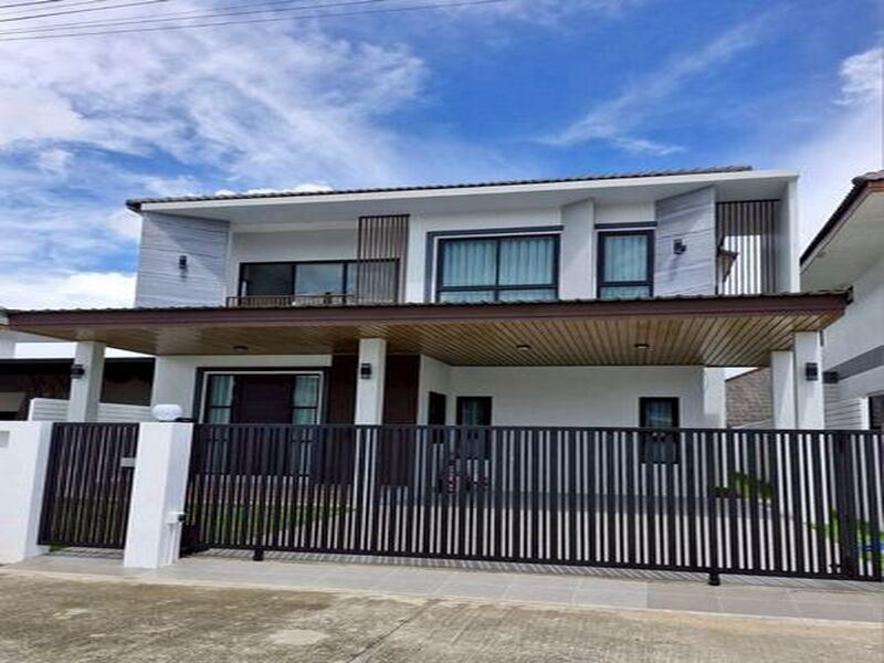 โซนสันทราย ขาย 5.5 ล้าน บ้านเดี่ยว 2 ชั้น #บ้านสร้างใหม่ #สไตล์โมเดิร์น สุดหรู โปร่ง โล่ง อยู่สบาย ใกล้เมือง ได้ความเป็นส่วนตัว