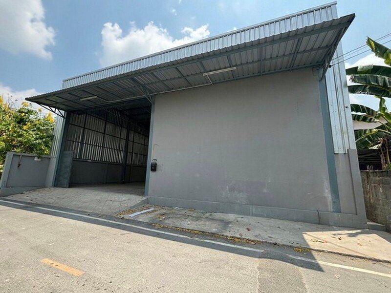 รหัสC7165 ให้เช่าโกดังพื้นที่ 300ตารางเมตร ปทุมธานี ใกล้ศรีสมาน-ดอนเมือง สรงประภา ติวานนท์ ปากเกร็ด