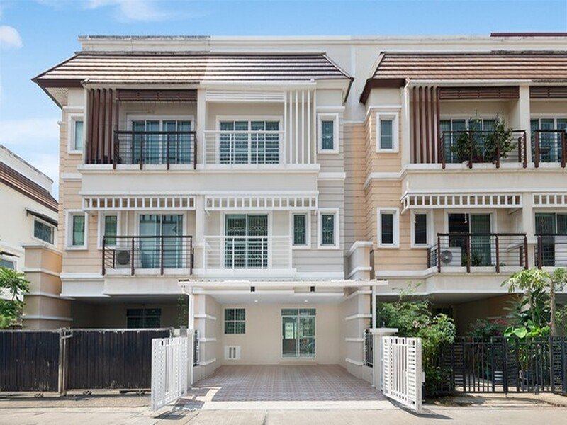 ทาวน์โฮม 3 ชั้น รีโนเวทใหม่ หมู่บ้าน เดอะทาวน์ พระราม 5 ใกล้สะพานพระราม 5 และท่าน้ำนนทบุรี