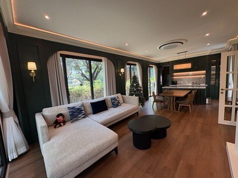 ปล่อยเช่า บ้านเดี่ยวหรู 2 ชั้น Luxury Modern โครงการ วีวัลดีบางนา 70.7 ตร.ว ใกล้ Mega บางนา , ใกล้ทางด่วน และสนามบินสุวรรณภูมิ! ด่วน