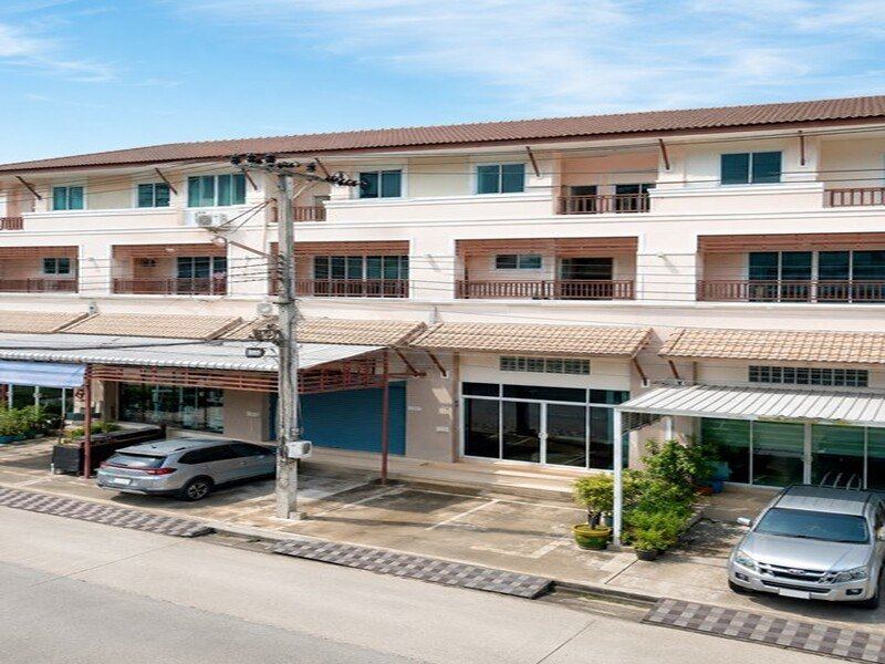 APL สุวรรณภูมิ บางนา 4กม.กิ่งแก้ว10-18 เมกะ อาคารพาณิชย์ 3.5 ชั้น 23ตร.วา.353ตร.ม. ไทย-จีน 3.5 กม. 3 นอน 3 น้ำ ถ.บางนา-ตราด