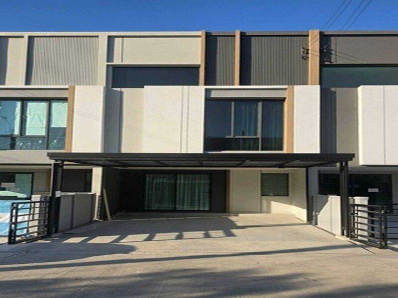 ให้เช่าทาวน์โฮมพลีโน่ สุขุมวิท–บางนา 4 (Pleno Mega Chic) พร้อมอยู่    โครงการ Pleno Sukhumvit-Bangna 4 ตำบลบางแก้ว บางพลี,สมุทรปรากา