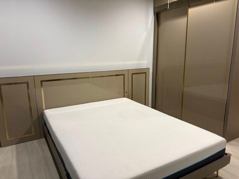 Life One Wireless Private Clean 21st Floor,BTS PloenChit