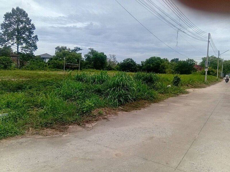 ขายที่ดินเปล่า เส้นนาพร้าว ศรีราชา แปลงสวย หัวมุม แหล่งชุมชน FP-L02004