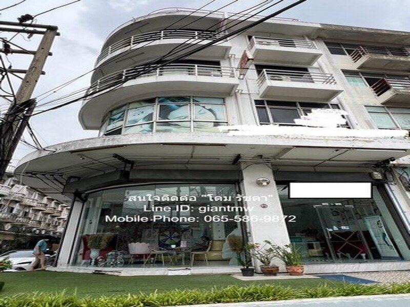 อาคารพาณิชย์ ให้เช่าอาคารพาณิชย์ 4.5 ชั้น (ห้องมุม) 2 คูหาติดกัน เนื้อที่ 30.1 ตร.ว. พื้นที่ใช้สอย 600 ตร.ม. โดยในตัวอาคารมีชั้นลอยที่ต่อเติมในอาคารต่อเติมแล้ว) และมีระเบียงด้านนอกในบริเวณชั้น 3 & 4 4นอน 70000 THAI BAHT ใกล้ ตลาดเอี่ยมสมบัติ และห่างร