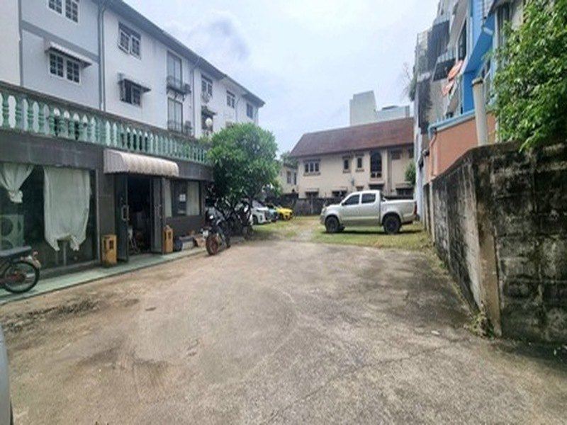 ขาย ที่ดิน 161 ตรว. ลาดพร้าว ซอย 41 เดินทางสะดวก เข้าจากปากซอย 200 เมตร ใกล้สถานนีภาวนา