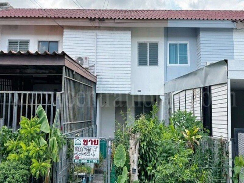 ทาวน์เฮ้าส์ เอื้ออาทร รังสิต - คลอง 10/1 ธัญบุรี ยังไม่เคยเข้าอยู่ ราคาถูก ทำเลดี