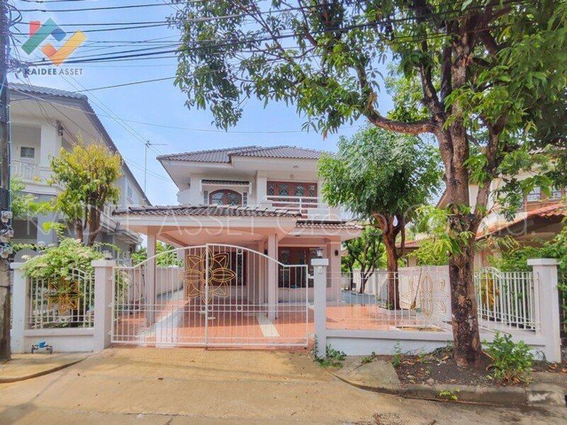 หมู่บ้าน สวนดอกไม้ บ้านเดี่ยว ซอย บรมราชชนนี 105 ตลิ่งชัน