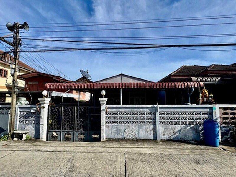 ขายบ้านเดี่ยว ชั้นเดียว 55 ตร.ว.  ซอยลำลูกกา 25/1 ปทุมธานี    ตำบลคูคต ลำลูกกา,ปทุมธานี