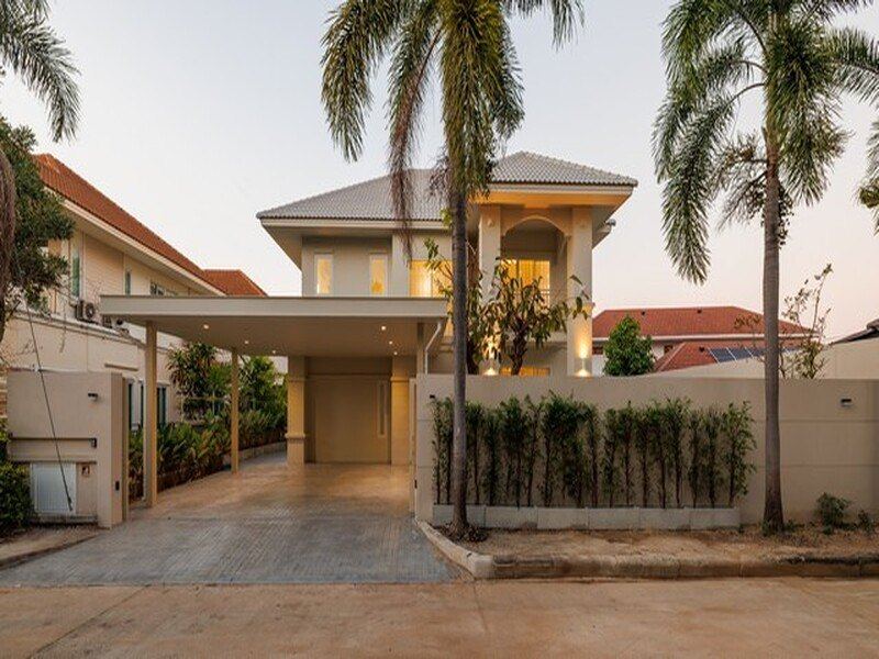 ขายบ้านเดี่ยว Pool Villa 4 ห้องนอน แต่งครบ พร้อมอยู่ เชียงใหม่