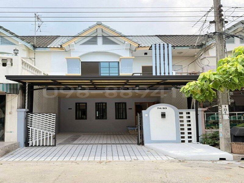 ขายทาวน์เฮ้าส์ 2 ชั้น หมู่บ้านรื่นฤดี รามคำแหง 180 เนื้อที่ 22 ตรว 4นอน 2น้ำ ใกล้โลตัส สุขาภิบาล 3