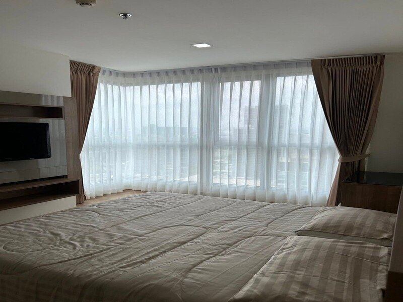 Rhythm Sukhumvit 50 spacious private 36th floor BTS Onnut