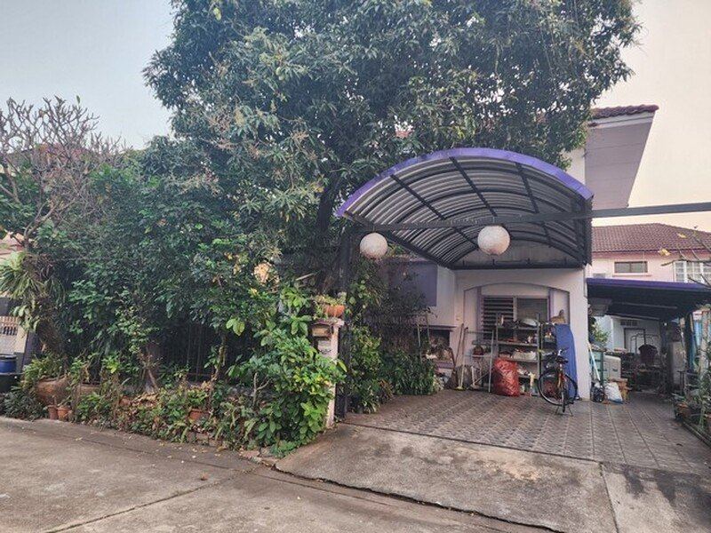 บ้าน สีวลีติวานนท์ 3 BEDROOM 3600000 บาท.   พร้อมให้คุณเป็นเข้าจอง นนทบุรี