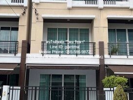 ขาย ทาวน์เฮ้าส์ ขายทาวน์โฮม 3 ชั้น (ต่ำกว่าราคาประเมิน) บ้านกลางเมือง เกษตร–นวมินทร์ (Baan Klang Muang Kaset-Nawamin) 20 ตร.ว., 3 น 3 น้ำ 2 จอดรถ, ราคา 4.2 ล้านบาท  ใหญ่ขนาด 0 ไร่ 0 งาน 20 Square Wah 4200000 BAHT. ใกล้ ช็อคโกแลตวิลล์ สวยที่สุดในย่าน