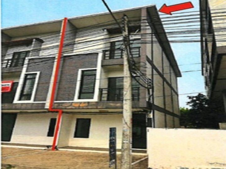 ขายทาวน์เฮ้าส์ 3 ชั้น ไฮบริด บิสซิเนส พาร์ค เมืองเชียงใหม่