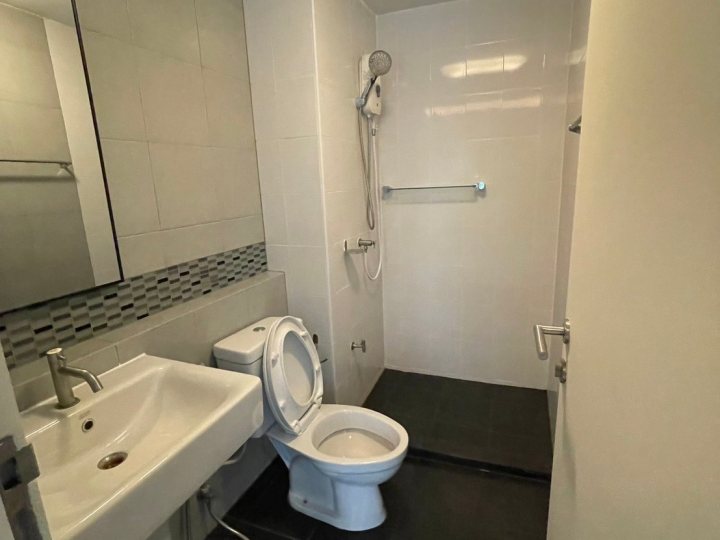 ให้เช่าคอนโด 1 ห้อง D Condo Campus Resort ราชพฤกษ์-จรัญ13 ใกล้ MRTจรัญ13, BTSบางหว้า โทร 093-7658997