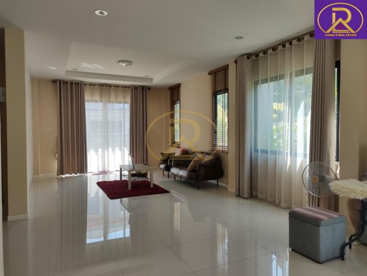 ขายบ้านใหม่ ฟรีโอน พร้อมของแถมมากมาย โครงการบ้านภูริ บ้านเดี่ยวหลังใหญ่ 2 ชั้น สวยทันสมัย พร้อมเข้าอยู่ ต.บ้านสวน อ.เมืองชลบุรี จ.ชลบุรี