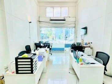 ให้เช่า อาคารพาณิชย์ ซอยวชิรธรรมสาธิต สุขุมวิท 101/1 ใกล้ BTS ปุณณวิถี ทำเลดี