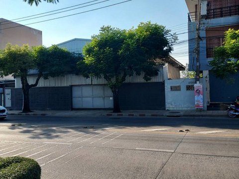 ให้เช่า โกดัง ถนนสุขุมวิท 103 แขวงหนองบอน เขตประเวศ จ. กรุงเทพ