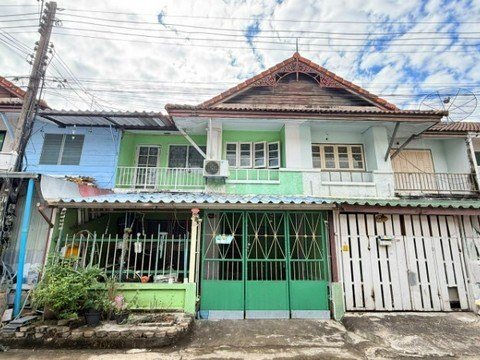 ทาวน์เฮ้าส์ 2 ชั้น บ้านพฤกษา 2 รังสิต - นครนายก คลอง 8