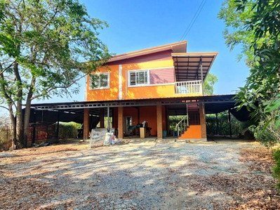 บ้าน สวนเอก 4 BR 4 BR พื้นที่ =  12 ตาราง.วา 1 งาน 0 ไร่ 2300000 BAHT ไม่ไกลจาก ทำเลดี ที่ดินห่างจากถนนลาดหลุมแก้ว-บางเลน เพียง 1.4 กิโลเมตร ใกล้โรงสีศรีพรกิจวัฒนา ตลาดน้ำลำพญา ตลาดน้ำไทรน้อย ที่ว่าการอำเภอไทรน้อย โรงพยาบาลไทรน้อย  ราคาพิเศษ โครงการอ