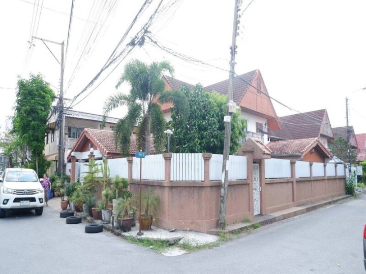 ให้เช่าโฮมออฟฟิศ ศรีวราทาวน์อินทาวน์ รามคำแหง 39 วังทองหลาง พร้อมอยู่