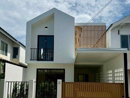 ขายบ้านเอื้ออาทรสันป่าตอง 21ตรว. 2นอน1น้ำ ลดเหลือ 990,000บ. รีโนเวทใหม่ พร้อมเฟอร์ ต.สันกลาง อ.สันป่าตอง เชียงใหม่