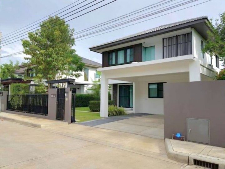 ให้เช่า หมู่บ้านมัณฑนา บางนา กม.7 ซอยราชวินิตบางแก้ว ใกล้เมกาบางนา 095-164-2956 gg