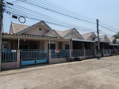 Townhouse ม.บ้านอิงสวน อ.สามชุก จ.สุพรรณบุรี 0 RAI 0 NGAN 25 ตร.ว. 1200000 - ไม่ไกลจาก ใกล้แหล่งชุมชนมากมาย เยื้องมหาวิทยาลัยราชมงคลจังหวัดสุพรรณบุรีใกล้เพียงแค่เดินถึง ใกล้ตลาดศรีประจันต์ ใกล้วัดสามชุก ใกล้โลตัส ใกล้ศูนย์ราชการ ใกล้ตลาดปากคลอง ใกล้ว