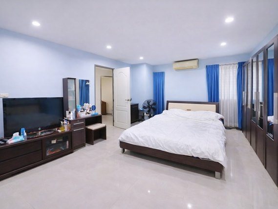 ทำเล  สุขุมวิท85 BTSอ่อนนุช 700ม. 65 ตรม. ใหญ่มาก คอนโดรีเจ้นท์โฮม4 2นอน ฟังก์ชันลงตัว