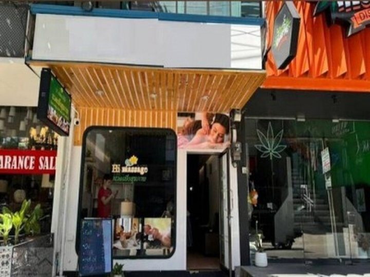 HR 10061 ให้เช่าอาคารพาณิชย์ 4 ชั้น 1 คูหา 180 ตรม ทองหล่อ ซอย10 ติดห้าง Donki