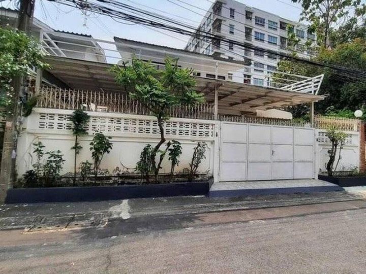 HR 10071 ให้เช่าบ้านเดี่ยว 2 ชั้น 77 ตรว. 3 ห้องนอน หมู่บ้านอยู่เจริญ542 ประชาราษฎร์บำเพ็ญ 24 ใกล้ สนง.เขตห้วยขวาง ใกล้ MRT ห้วยขวาง
