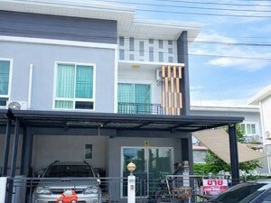 หลุดจริง หลังริม! ขาย ทาวน์โฮมเพอร์ โซน (Perfect Zone) คลองสาม รังสิต ปทุมธานี 28.8 ตร.วา 3 นอน ทำเลชุมชนดีมานด์สูง ใกล้แหล่งงาน ด่วน!!