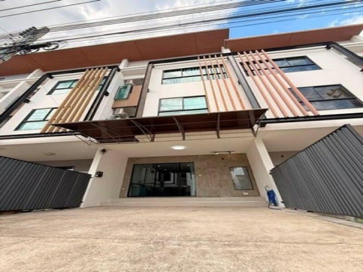 ให้เช่า Home office โครงการ ไอฟีล บางนา ติดถนนกาญจนาภิเษก