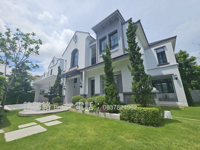 ให้เช่าบ้านหรู2ชั้น Nantawan พระราม9 กรุงเทพกรีฑาตัดใหม่โครงการใหม่ Near Wellington International School