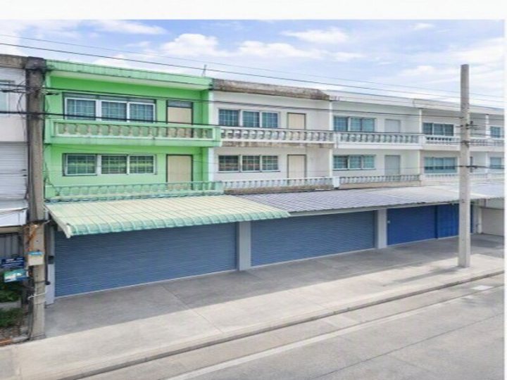 ใกล้เทศบาลเมืองทุ่งสง 750 ม. นครศรี อาคารพาณิชย์ 3 ชั้น 2 นอน 2 น้ำ 20 ตรว. 240ตร.ม. รพ.ทุ่งสง ชัยชุมพล 1.2 กม ทุ่งสง