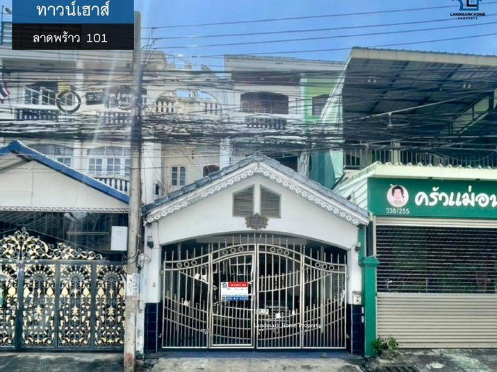 LM25-0163 ขาย/ให้เช่า ทาวน์เฮ้าส์ 3 ชั้น ลาดพร้าว 101 เนื้อที่ 41.3 ตรว 6 นอน 6 น้ำ 1 จอด ใกล้ เดอะมอลล์ บางกะปิ