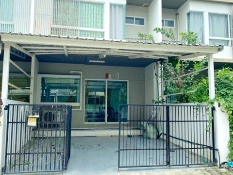 ตลาดประชาอุทิศ 90 800 ม. indy โลตัส  ประชาอุทิศ  900ม.ให้เช่าทาวน์โฮม 2 ชั้น ติดถนน 18ตร.ว. 146ตร.ม.  2นอน 3น้ำ ตลาดแฟลต กทม. ทุ่งครุ 1 กม