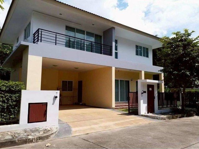 บ้านเช่า 3 ห้องนอน มีห้องแม่บ้าน ใกล้โรงเรียนนานาชาติ Unity – ล้านนาเฮอริเทจ