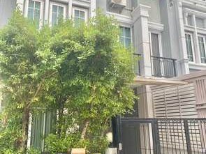 ขายทาวน์โฮม 2 ชั้น 3 ห้องนอน โกลเด้น ทาวน์ 3 บางนา-สวนหลวง เฟอร์พร้อมอยู่ ใกล้เมกะบางนา สวนหลวง ร.9