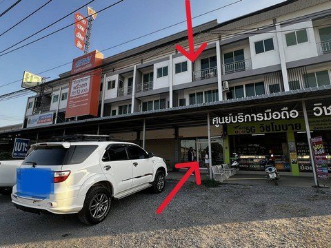 ขายตึกอาคารพาณิชย์3ชั้นค้าขายได้หนองแคสระบุรี ติดกระจก ติดแอร์แล้ว ตึกมือสองเหมือนใหม่ ติดปั๊ม ใกล้โรงพยาบาลหนองแค โรงพยาบาลราชธานีหนองแค