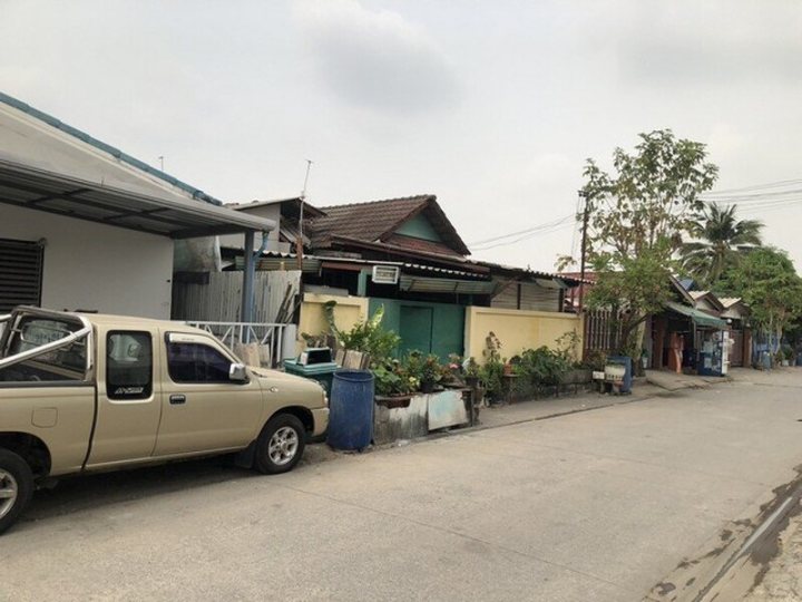 ย่านมหาลัยรังสิต 60 ตร.วา มี 9 ห้อง ต.หลักหก ขายเช่าหอพัก ชั้นเดียว อ.เมือง จ.ปทุมธานี แหล่งชุมชนเจริญคมนาคมสะดวก