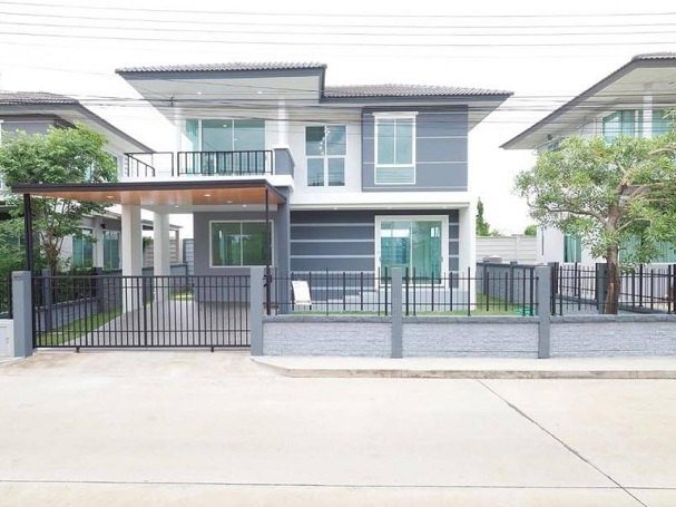 เช่าบ้านเดี่ยว 2 ชั้นหลังมุม รพ.เอกปทุม 2.6 กม. ถ.เลียบคลอง3 4 นอน ต่อเติมครัวใหม่ เพียวเพลส รังสิต คลอง 2 2.4 กม.