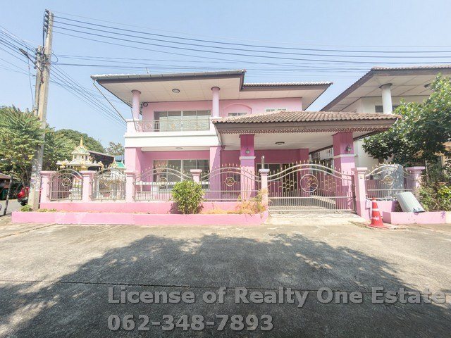 ขายด่วน บ้านเดี่ยวหลังมุม ที่ดินใหญ่พิเศษ 88.6 ตร.ว. หมู่บ้านทรัพย์หมื่นแสน (ปทุมธานี-ลาดหลุมแก้ว) ต่อเติมได้จุใจ