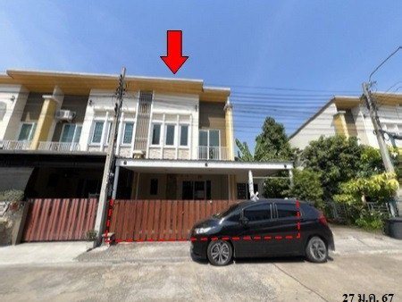 ขายทาวน์เฮ้าส์มือสอง เขตสายไหม กรุงเทพฯ  โครงการ โกลเด้นทาวน์ วัชรพล-สุขาภิบาล 5