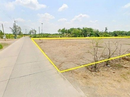 ลำโพ บ่อเงิน ลาดหลุมแก้ว ให้เช่าที่ดินริมคลองขนาดใหญ่ 5 ไร่  วัดบ่อเงิน 1.1 กม. ทำเลสงบ เป็นธรรมชาติ หน้าติดถนน หลังติดคลอง