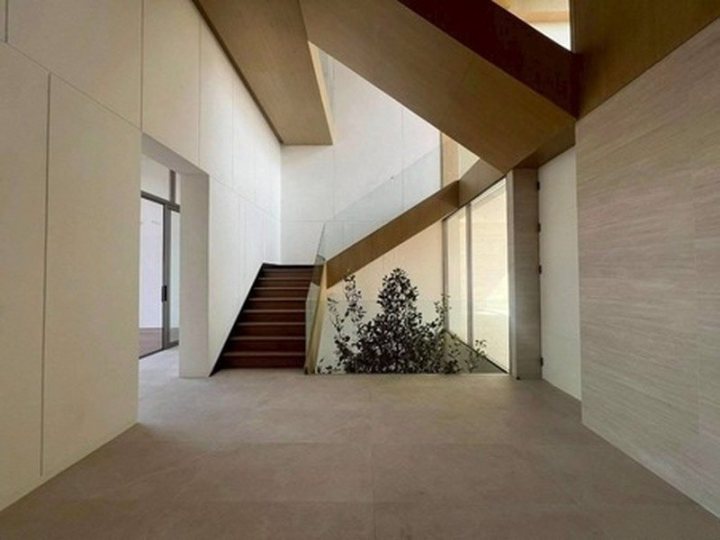 ให้เช่า Residential Home Office รัชดา 32 ใกล้MRTลาดพร้าว  เหมาะสำหรับบริษัท, คลินิกความงาม, Office ผู้บริหาร 095-164-2956  FF